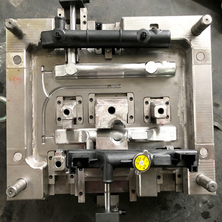 汽車管道模具及產(chǎn)品 汽車管道模具及產(chǎn)品