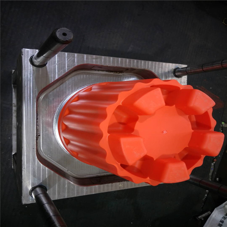 個性水杯模具及產(chǎn)品