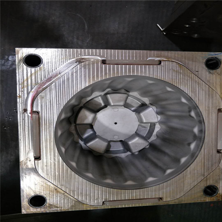 個性水杯模具及產(chǎn)品